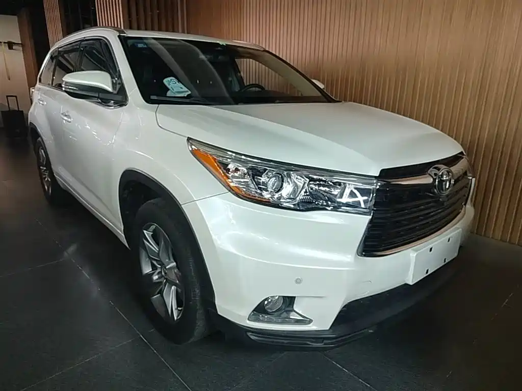 Toyota Highlander 2017 — фото 4