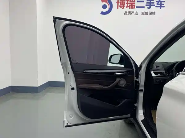 BMW X1 2021