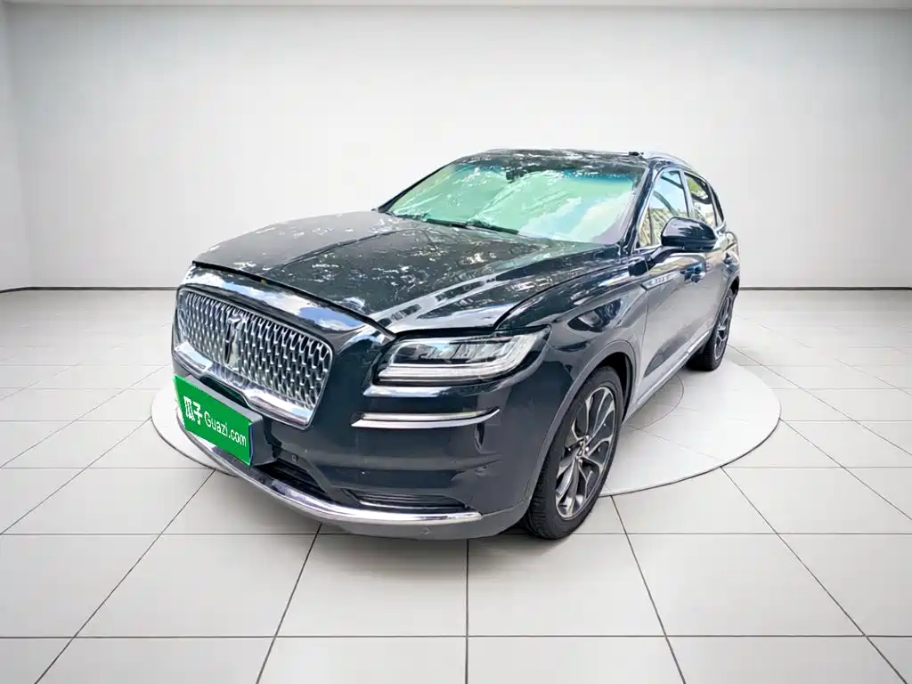Lincoln Nautilus 2021