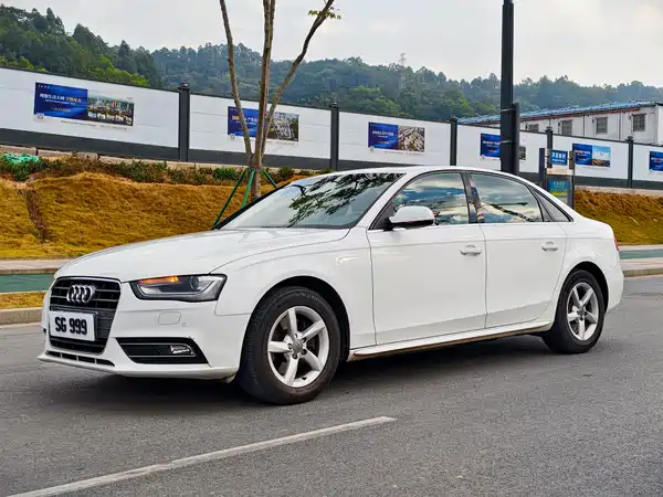 Audi A4L 2013