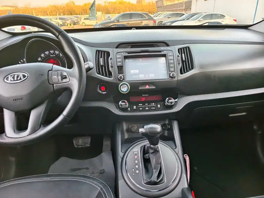 Kia Sportage 2013 — фото 13