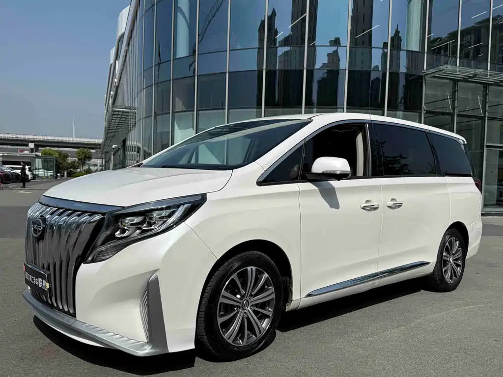 GAC Motor Trumpchi M8 2019 — фото 1
