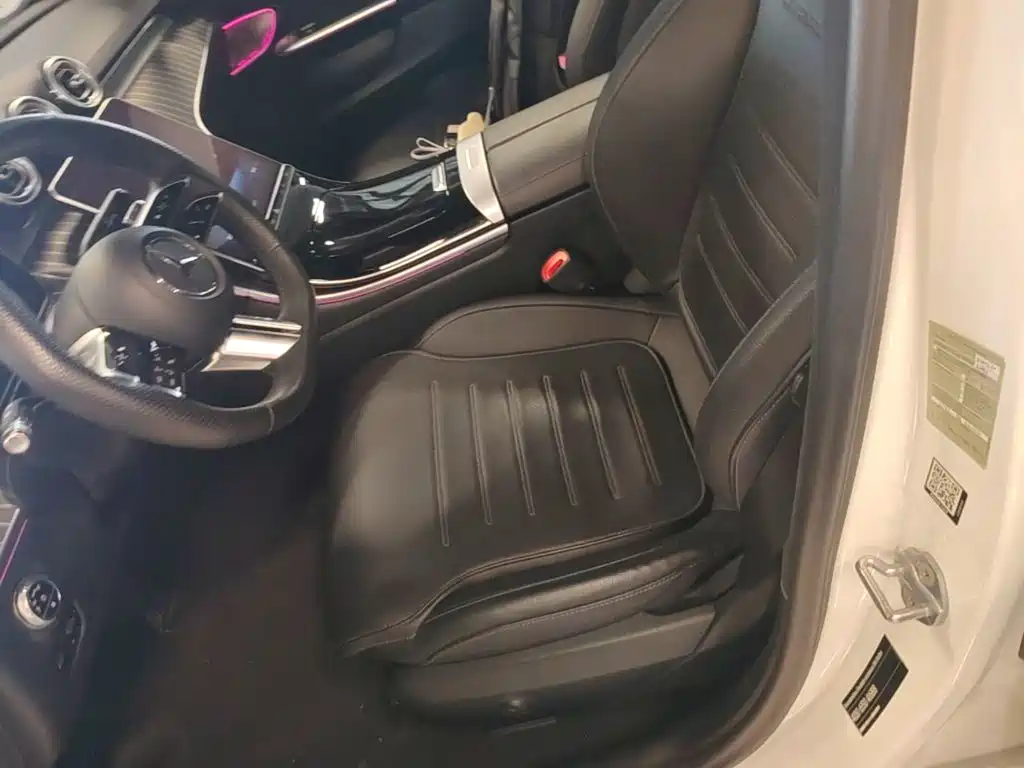 Mercedes-Benz C-Class 2023 — фото 22