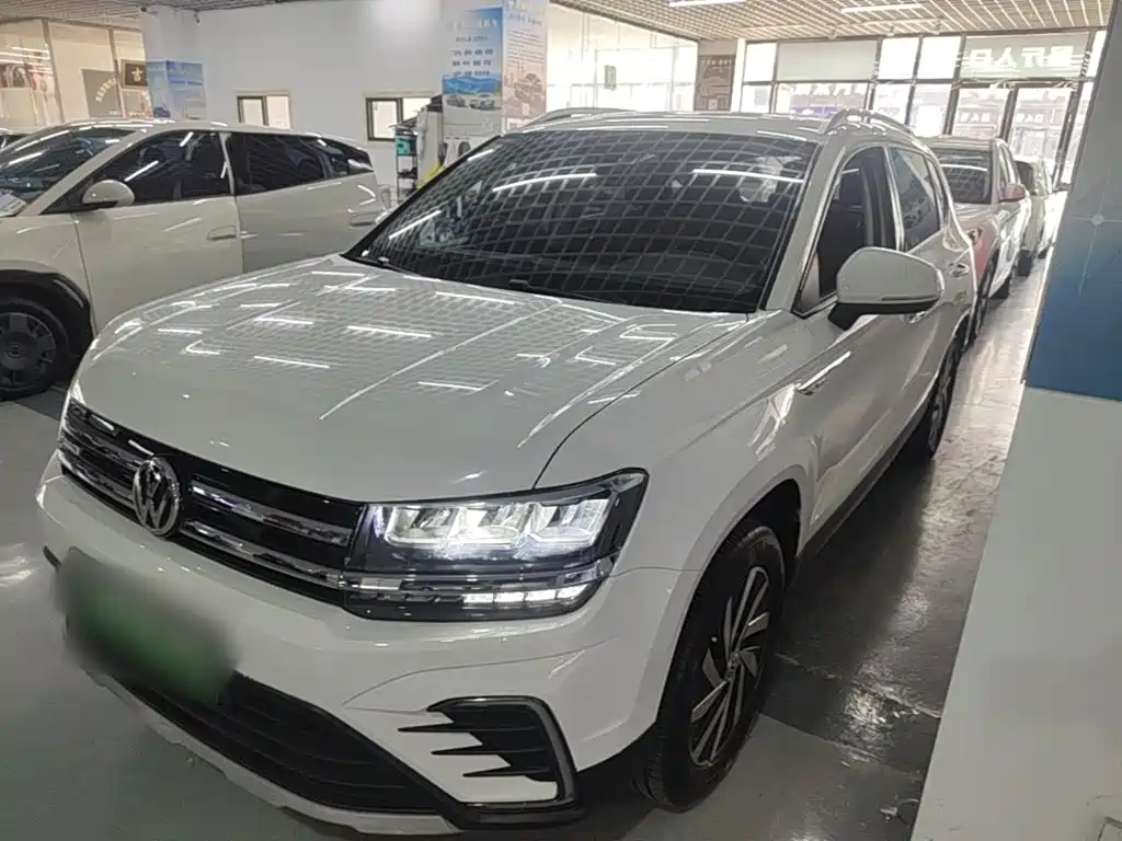 Volkswagen Tharu New Energy 2021 — фото 1