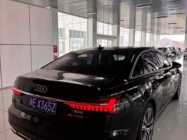 Audi A6L 2019