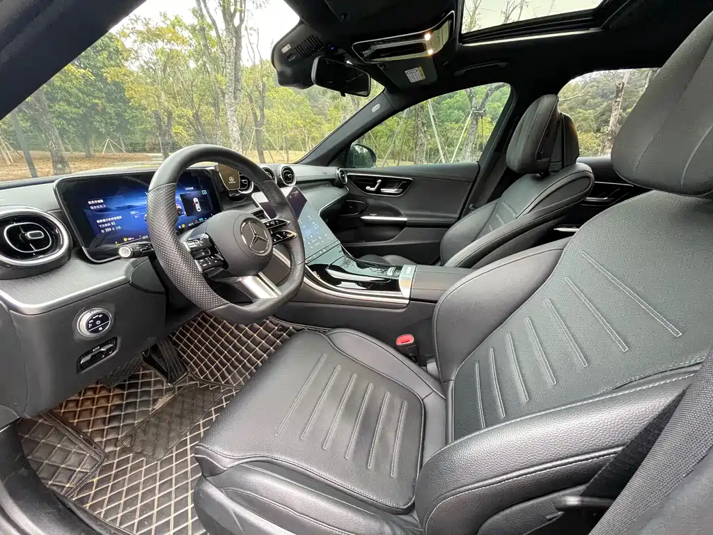 Mercedes-Benz C-Class 2022 — фото 4