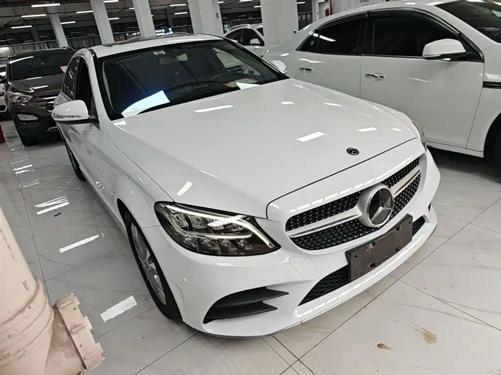 Mercedes-Benz C-Class 2019 — фото 4