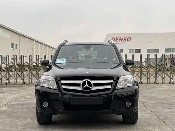 Mercedes-Benz GLK-Class 2011