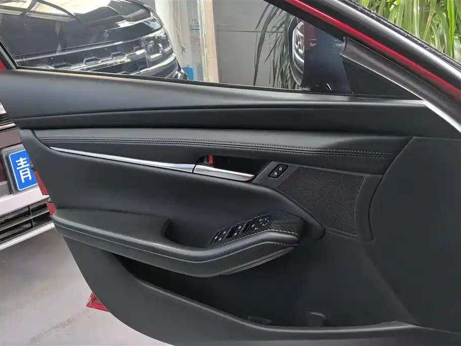 Mazda 3 Axela 2023