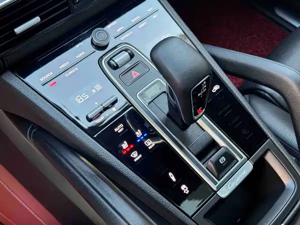 Porsche Cayenne 2018