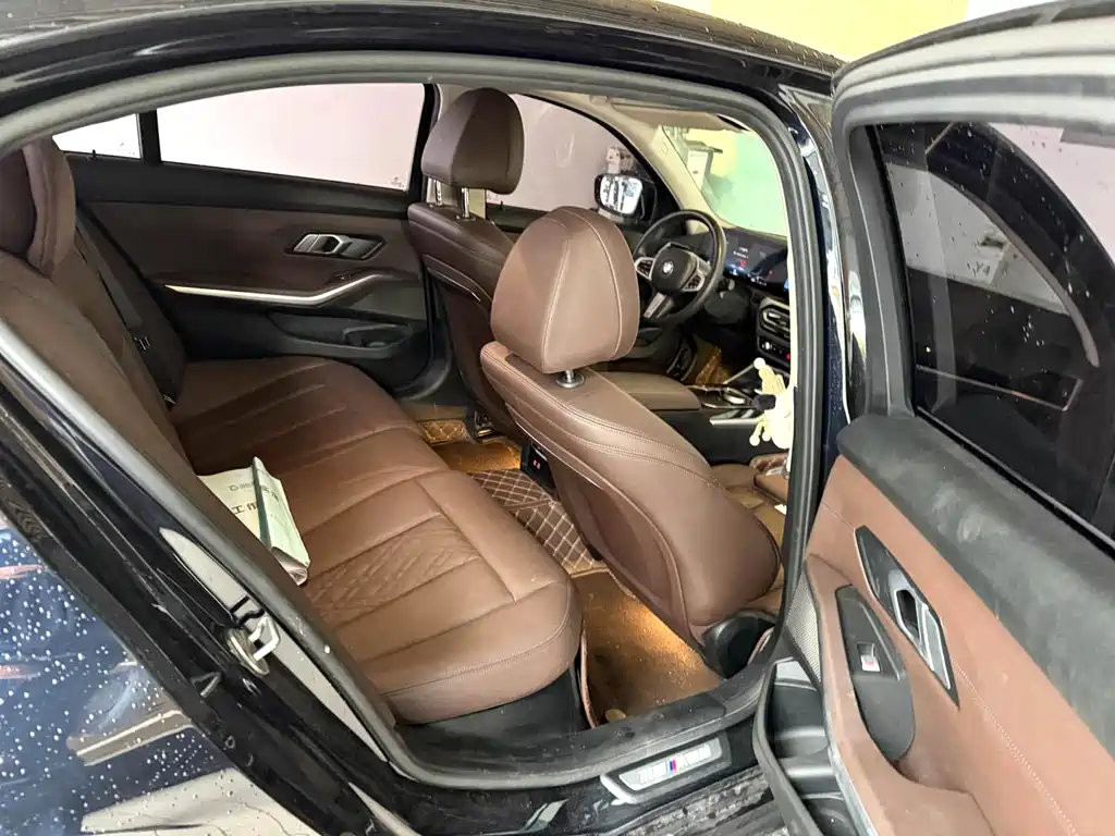 BMW 3 Series 2023