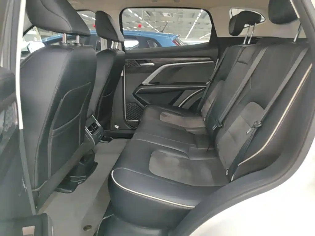 Haval H6 2023 — фото 17