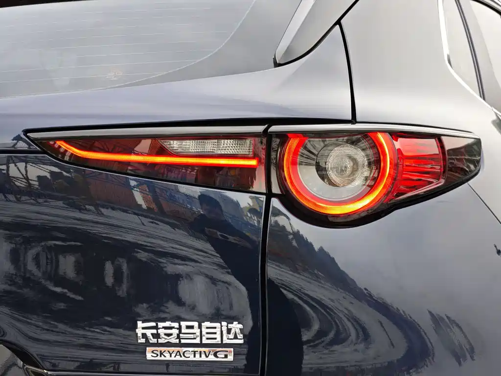 Mazda CX-30 2022 — фото 12