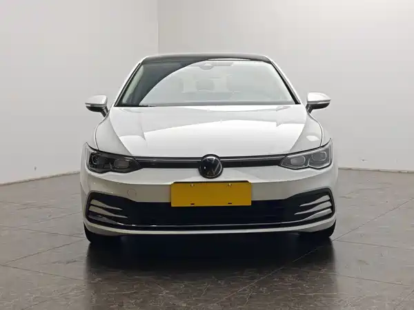 Volkswagen Golf 2023