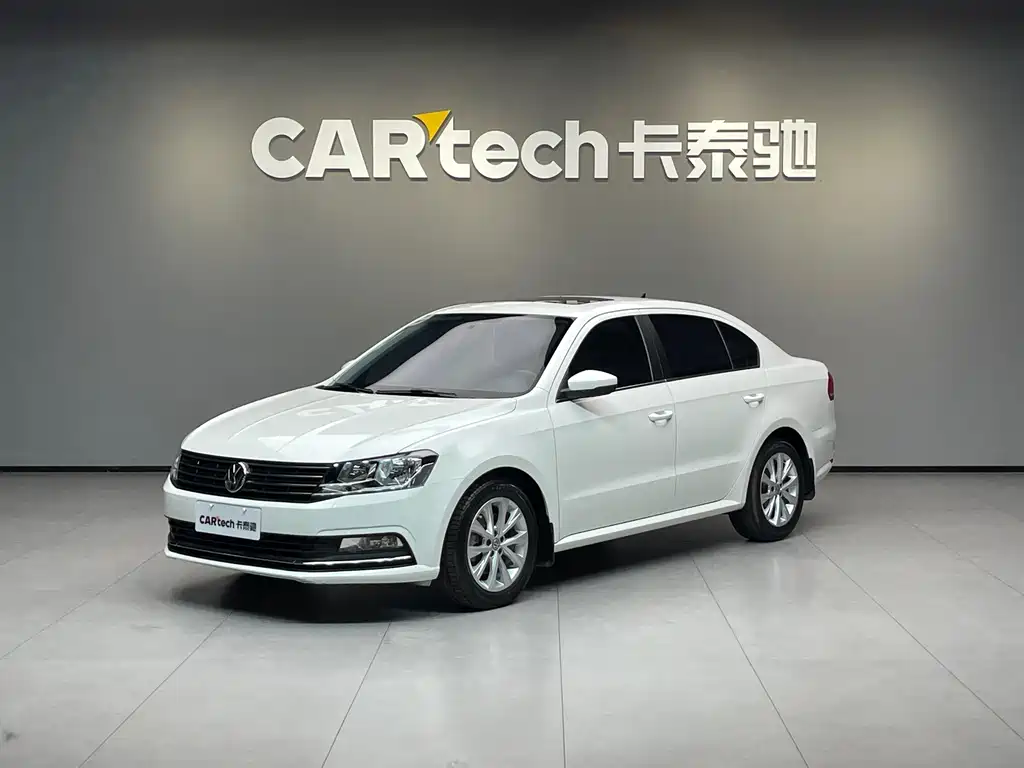 Volkswagen Lavida 2017 — фото 1