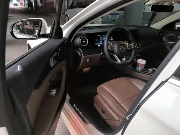 Mercedes-Benz E-Class 2018
