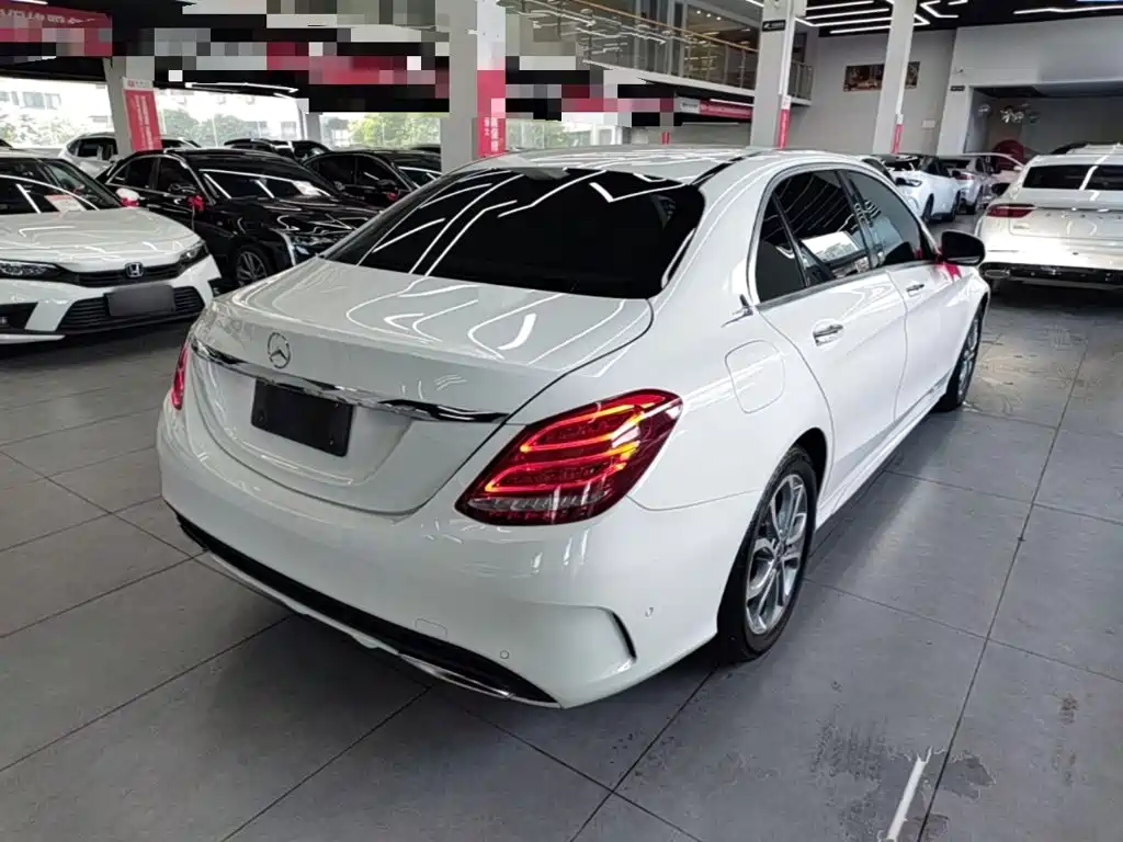 Mercedes-Benz C-Class 2018