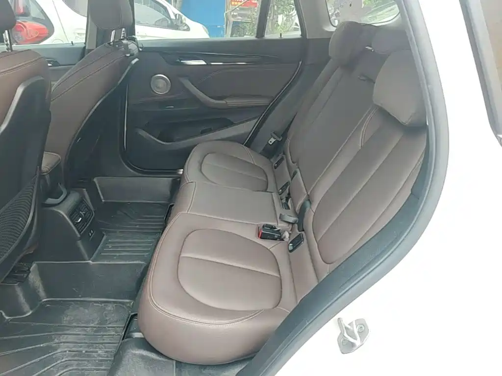 BMW X1 2021 — фото 17