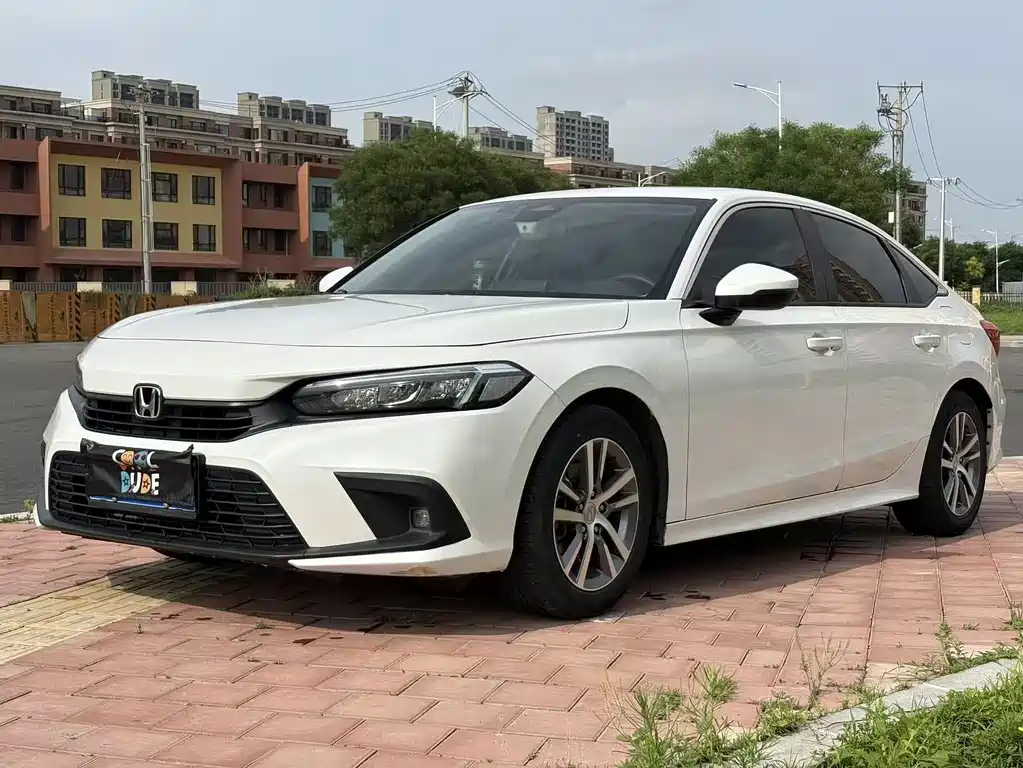 Honda Civic 2022 — фото 1