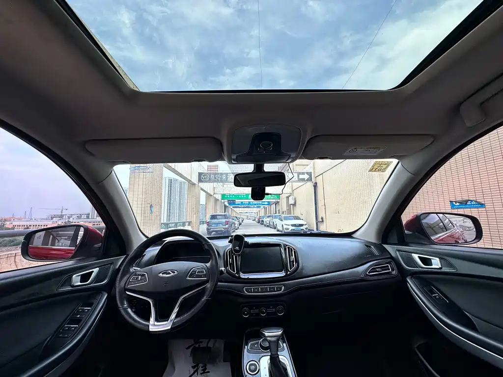 Chery Tiggo 7 2017 — фото 13
