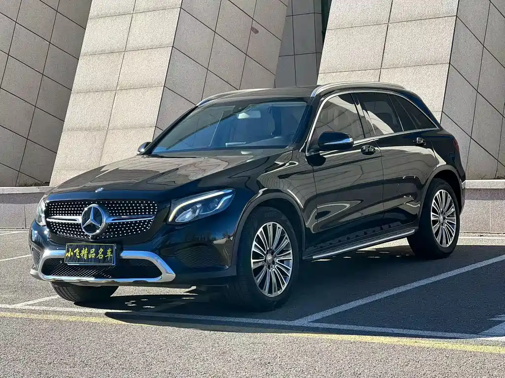 Mercedes-Benz GLC 2016 — фото 1