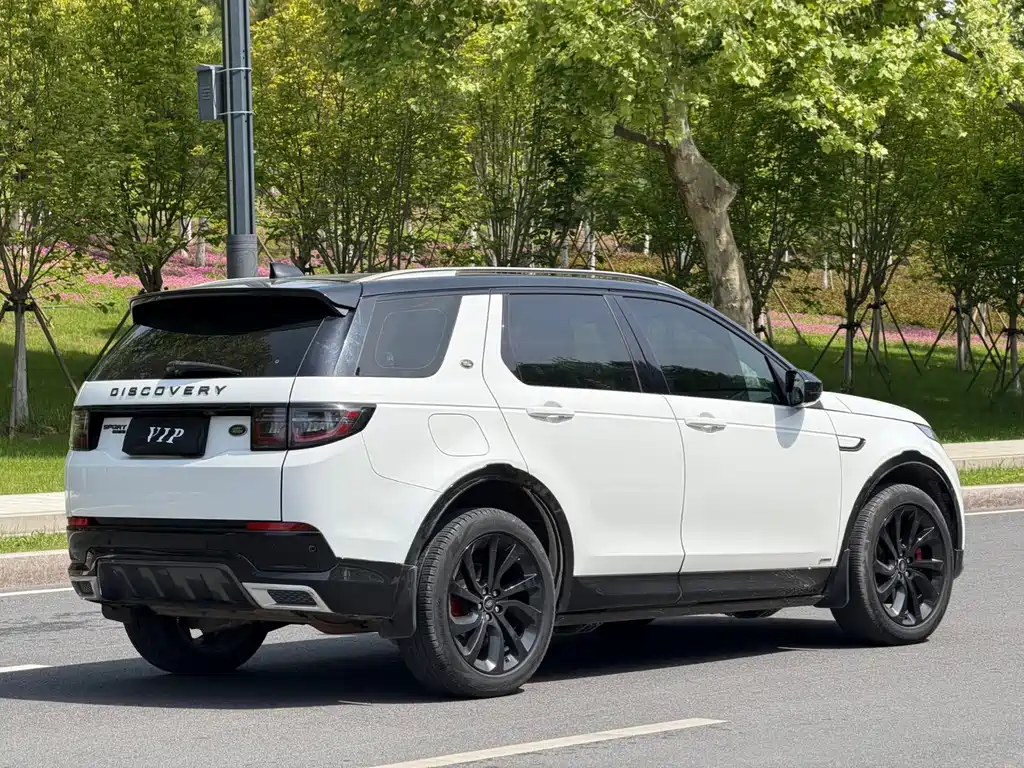 Land Rover Discovery Sport 2020 — фото 12