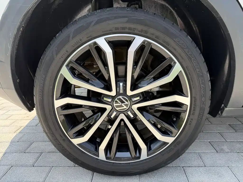 Volkswagen T-Roc 2022 — фото 18
