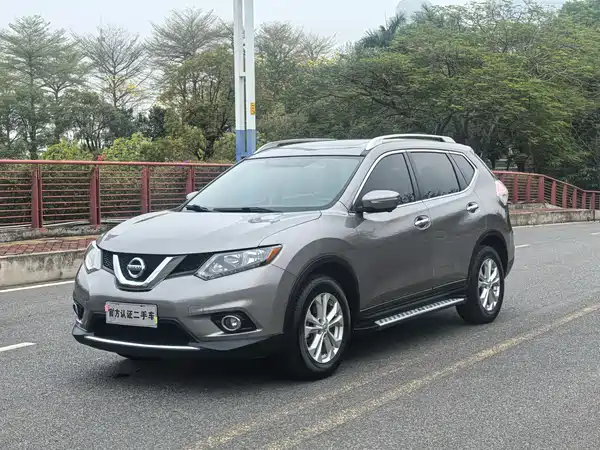 Nissan X-Trail 2014