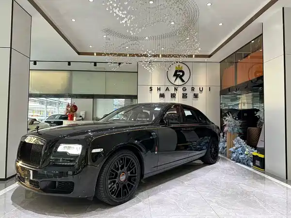 Rolls-Royce Ghost 2010