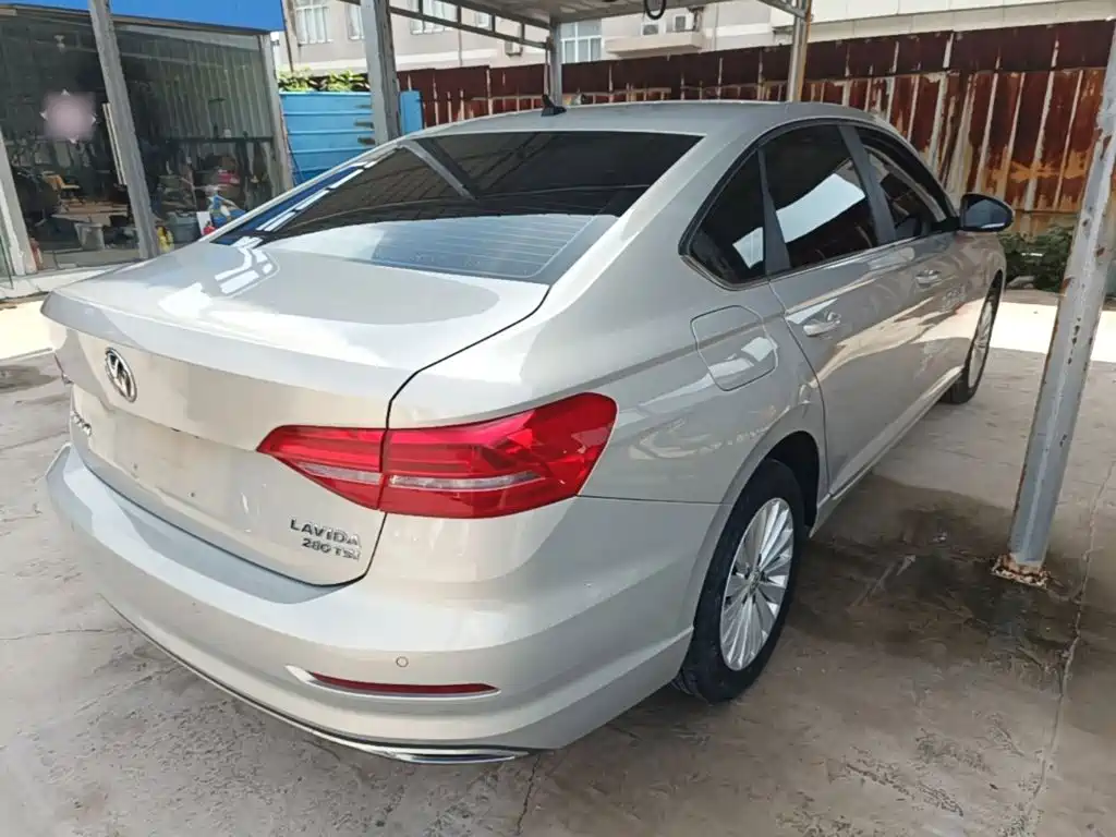 Volkswagen Lavida 2020
