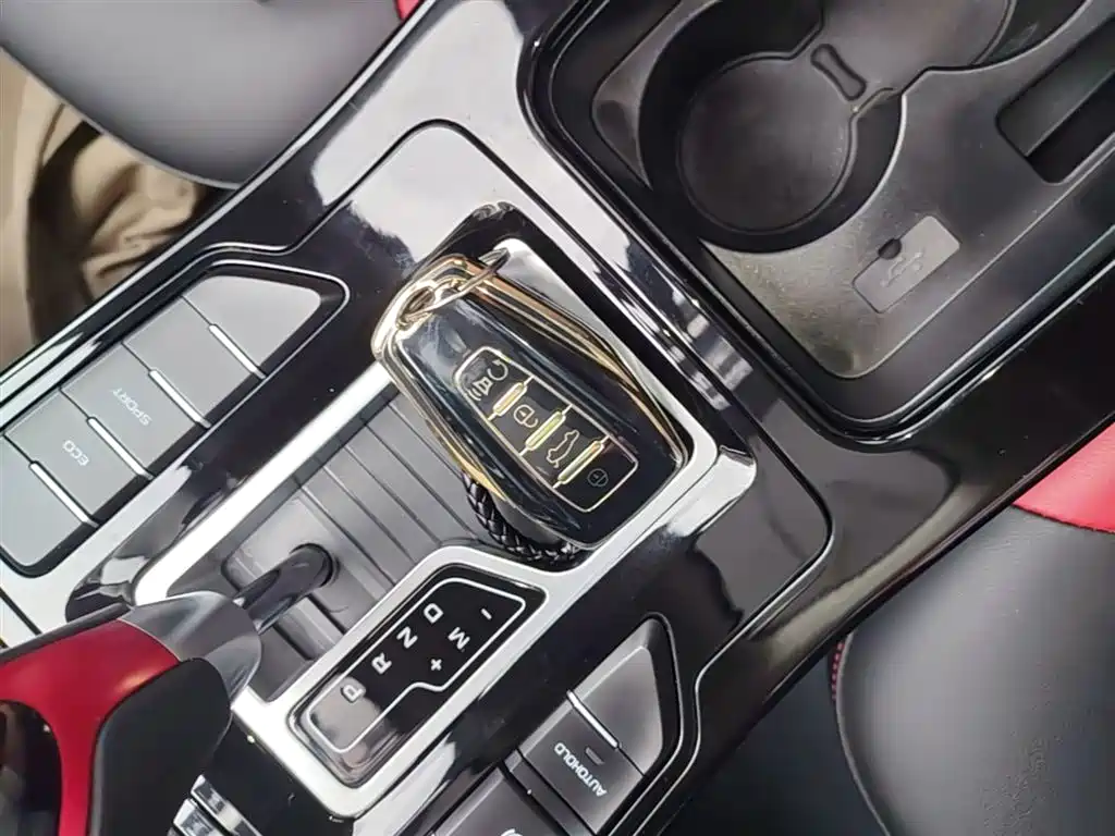 Geely Emgrand GS 2021 — фото 9