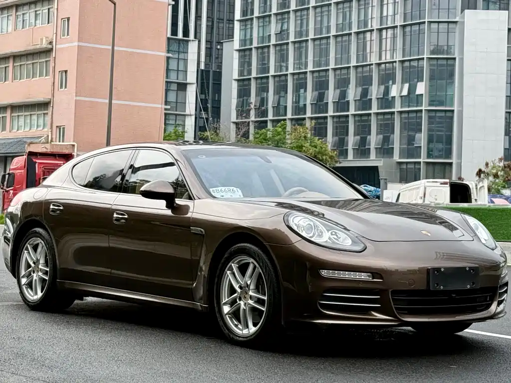 Porsche Panamera 2014