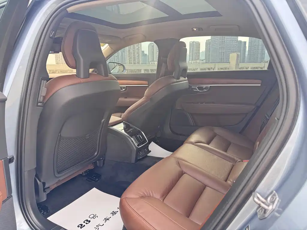 Volvo S90 2018 — фото 14
