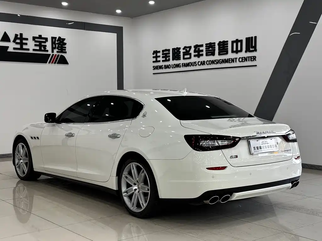 Maserati Quattroporte 2015 — фото 6