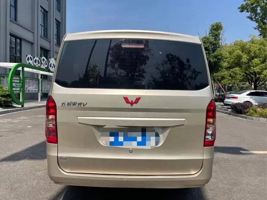 Wuling Rongguang V 2017 — фото 7