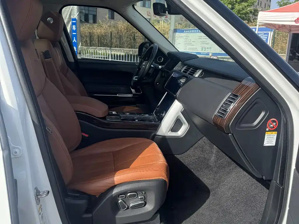 Land Rover Range Rover 2015 — фото 14