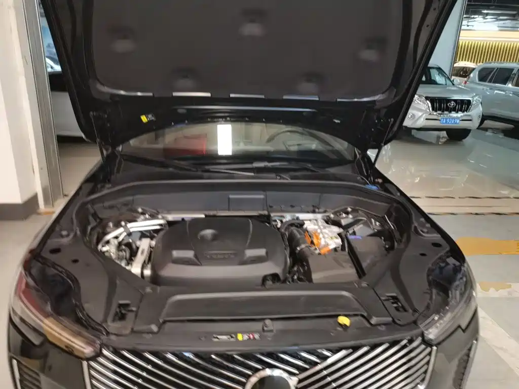 Volvo XC90 PHEV 2025 — фото 16