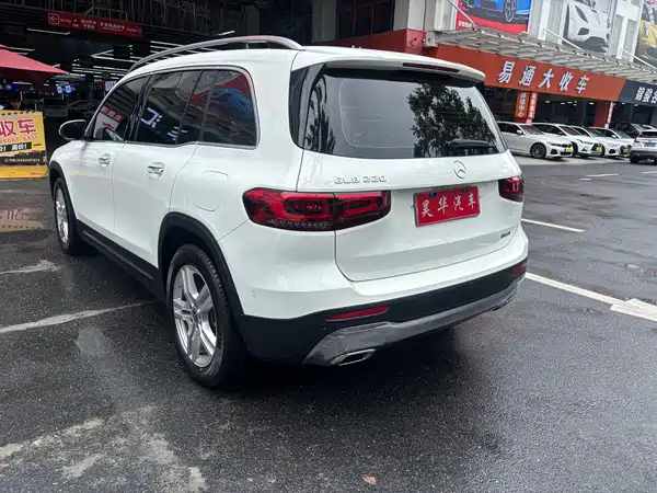 Mercedes-Benz GLB 2022