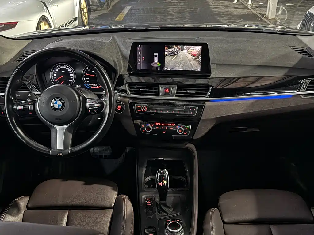 BMW X1 2021 — фото 8