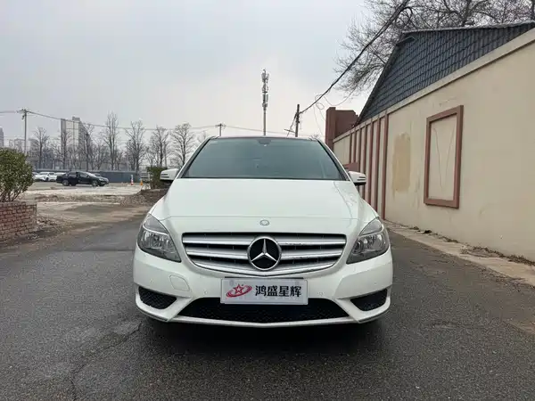 Mercedes-Benz B-Class 2012