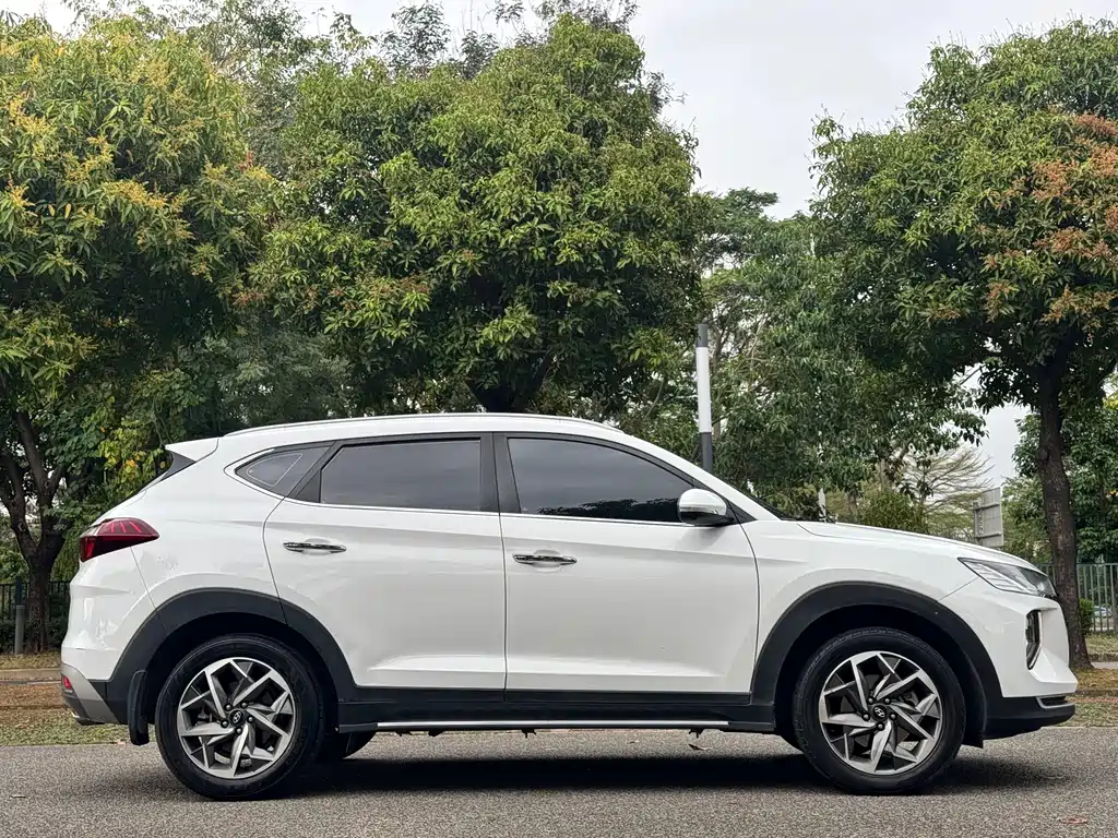 Hyundai Tucson 2020 — фото 21