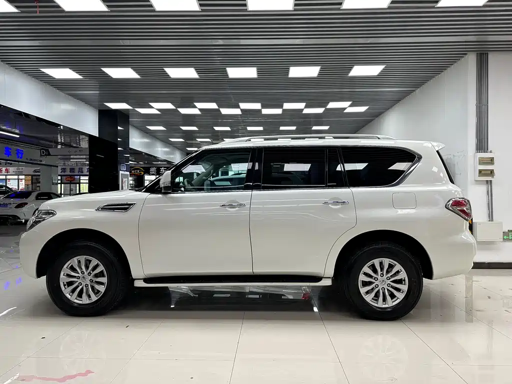 Nissan Patrol 2018 — фото 4