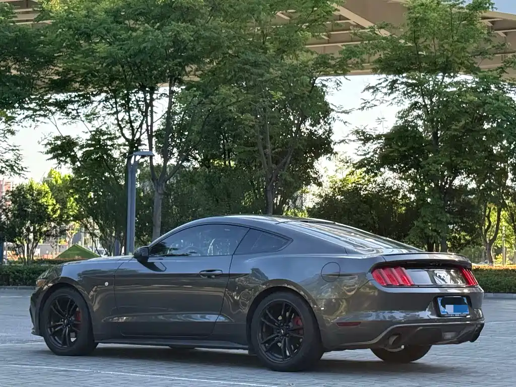 Ford Mustang 2016 — фото 7