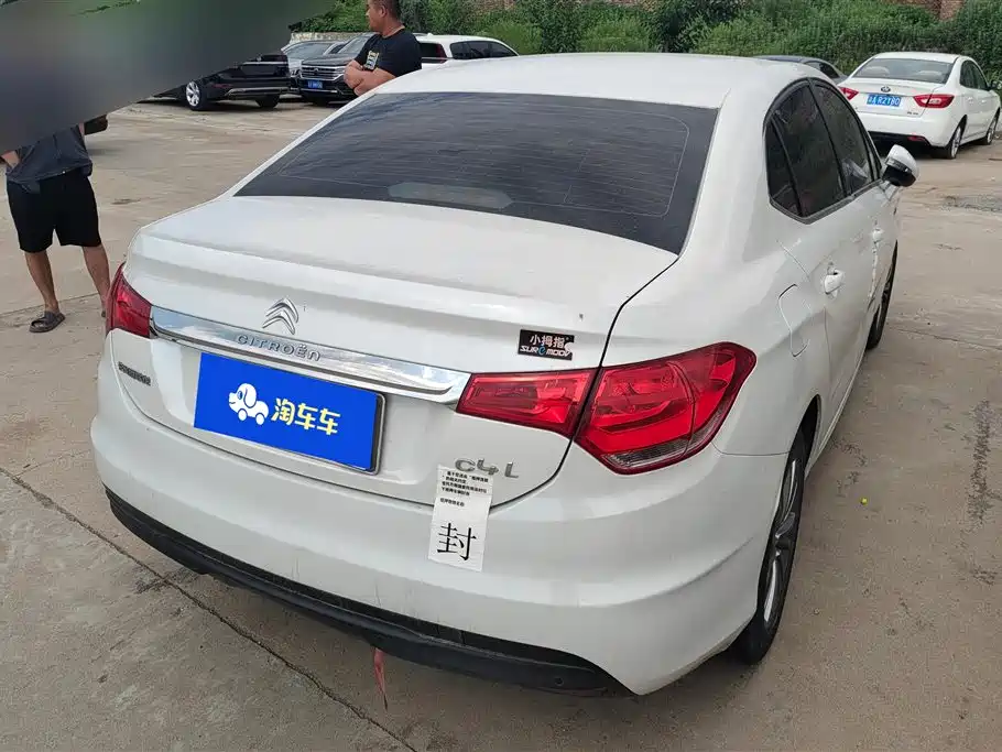 Citroen C4L 2015