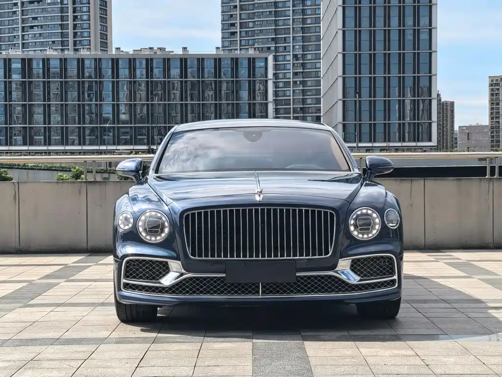 Bentley Flying Spur 2023