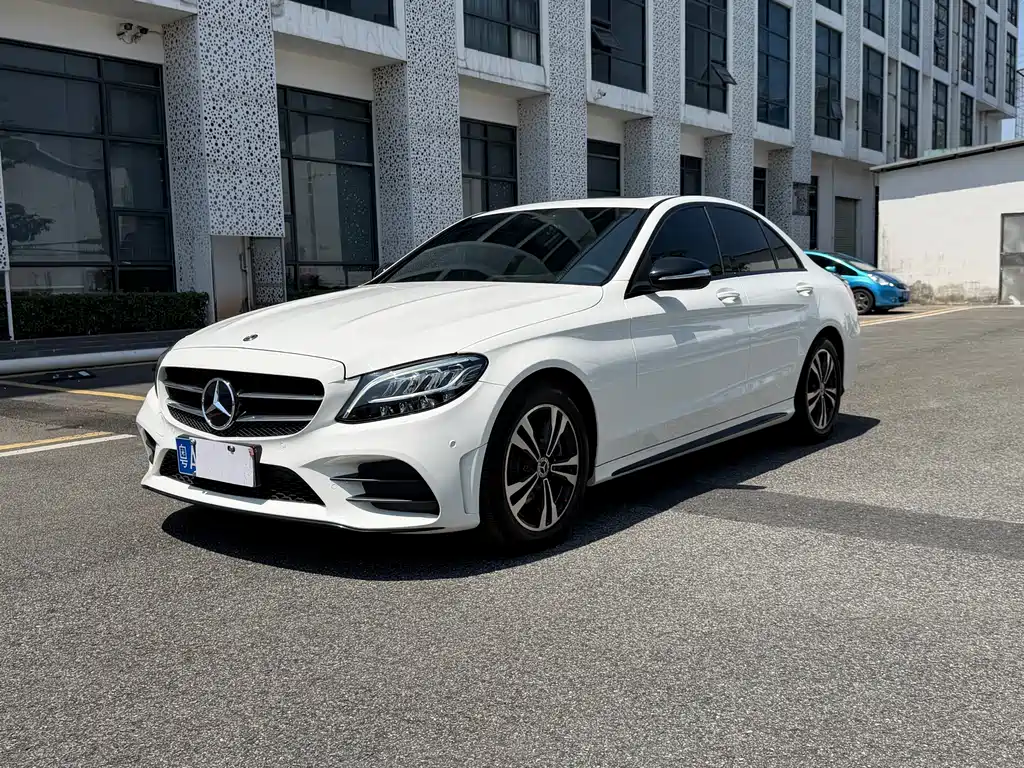 Mercedes-Benz C-Class 2019 — фото 1