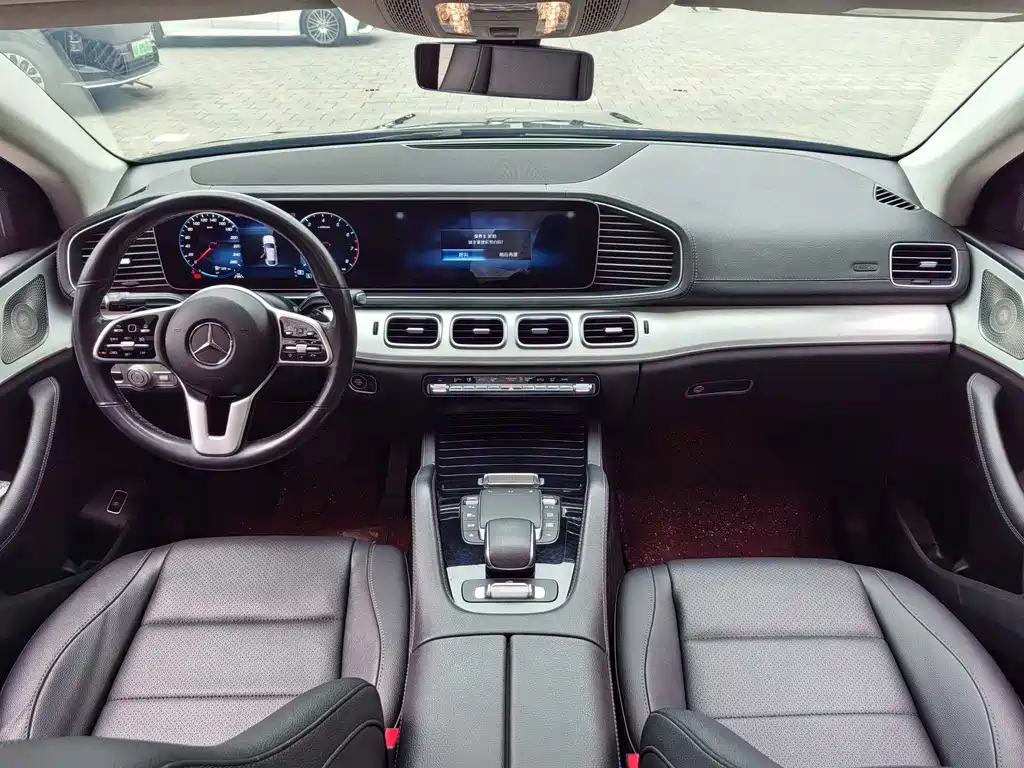 Mercedes-Benz GLE Coupe 2023 — фото 13