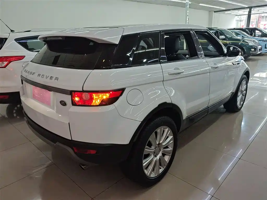Land Rover Evoque 2016 — фото 5