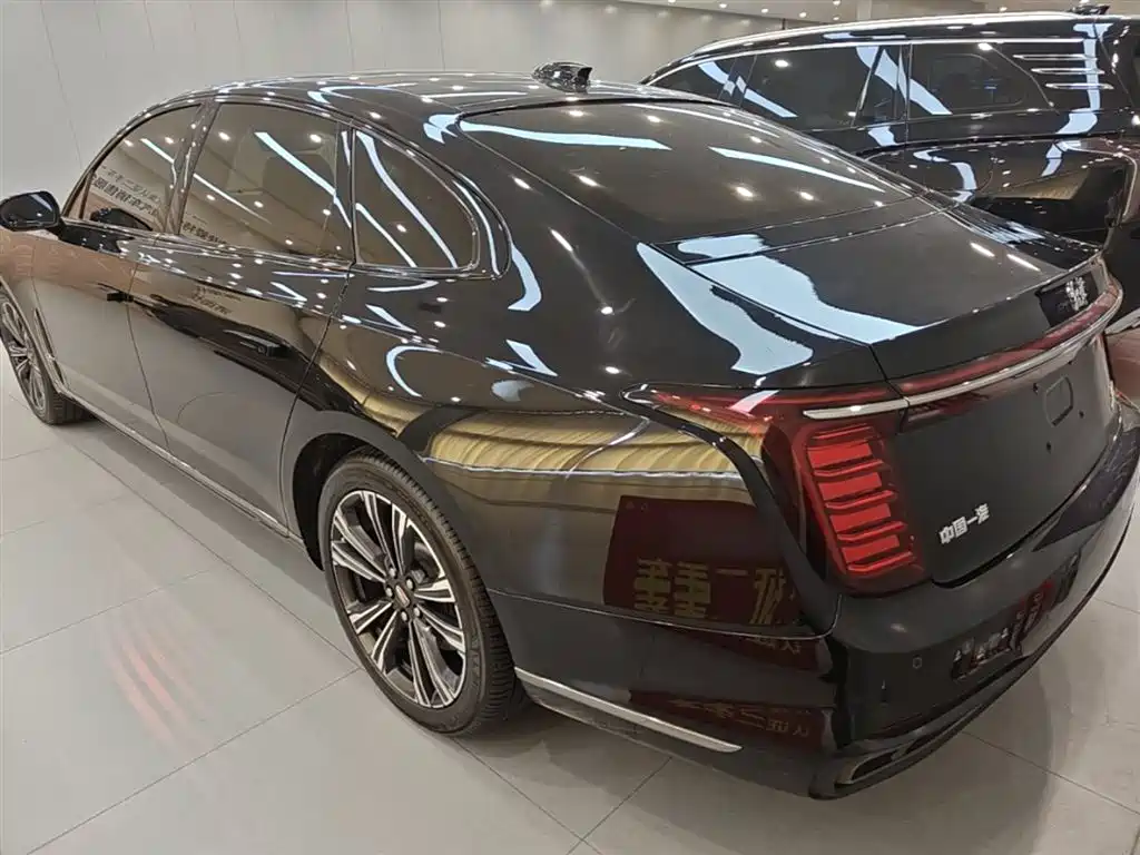 Hongqi H9 2025 — фото 5
