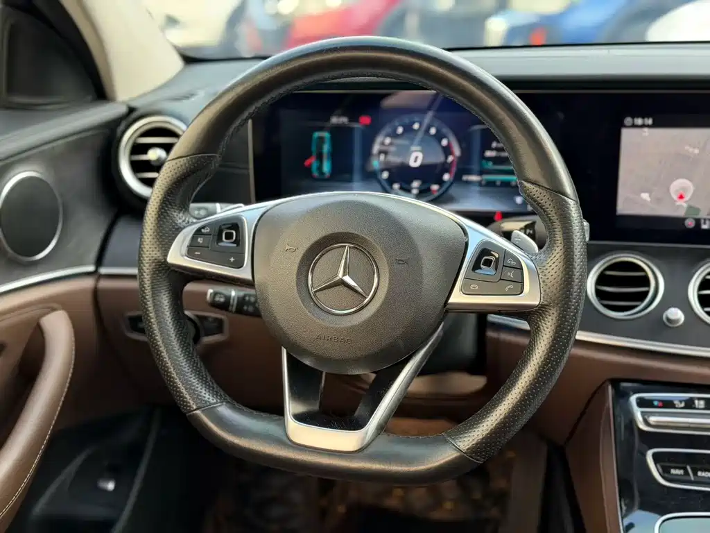 Mercedes-Benz E-Class 2016
